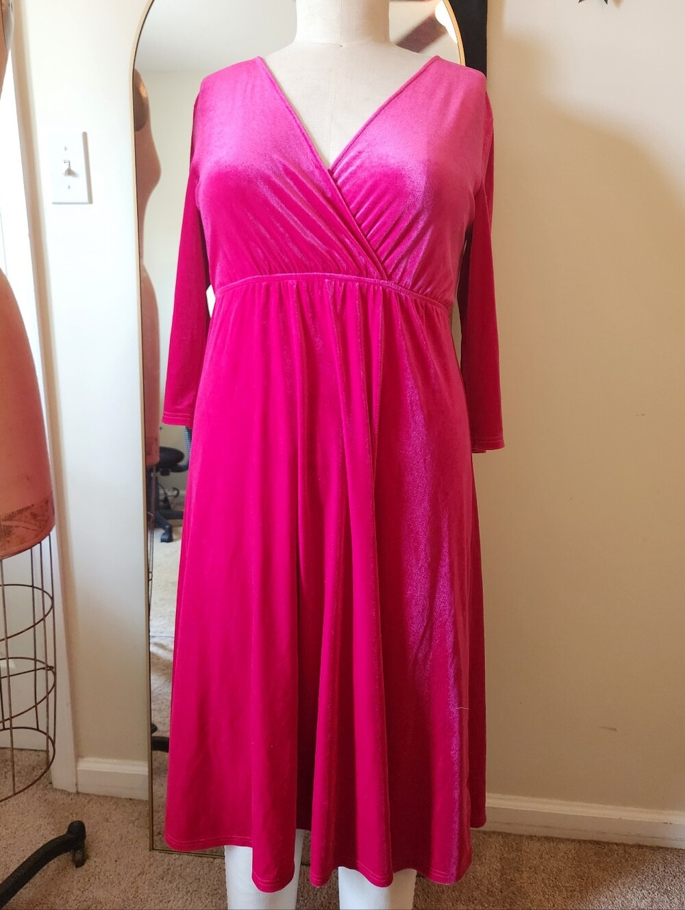 Unique Vintage Hot Pink Stretch Velvet Dress L